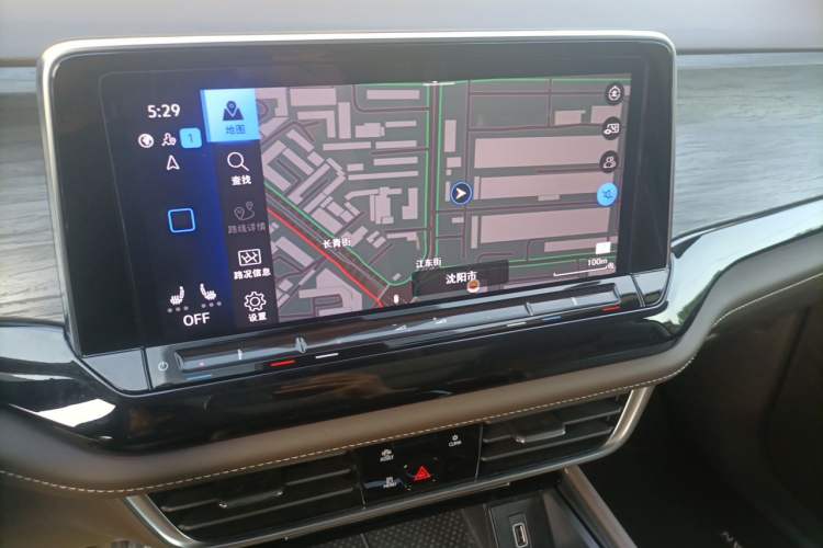 Used Volkswagen Viloran 2024 380TSI Premium Edition Audio And AC Panel
