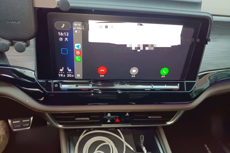 Used Volkswagen Viloran 2024 380TSI Premium Edition Audio And AC Panel