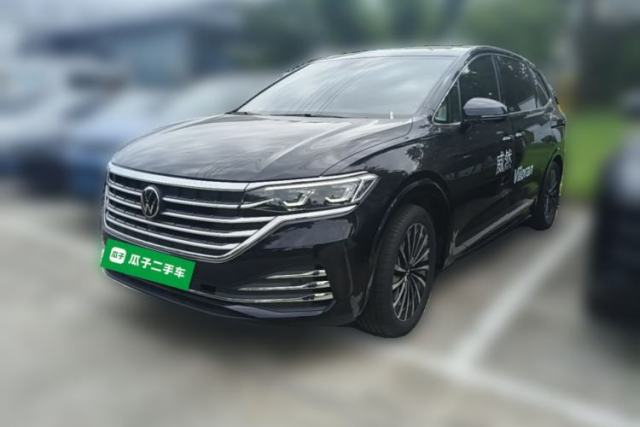 Ojetý Volkswagen Viloran 2024 380TSI Premium Edition
