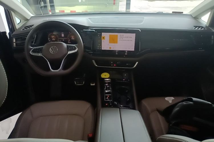 Used Volkswagen Viloran 2024 380TSI Luxury Edition Center Console