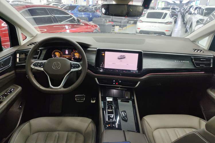 Used Volkswagen Viloran 2024 380TSI Luxury Edition Center Console