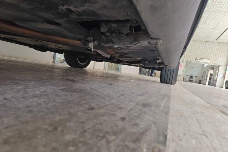 Used Volkswagen Viloran 2024 380TSI Premium Edition Chassis Front Left