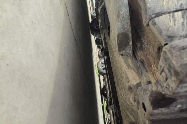 Used Volkswagen Viloran 2024 380TSI Premium Edition Chassis Front Right