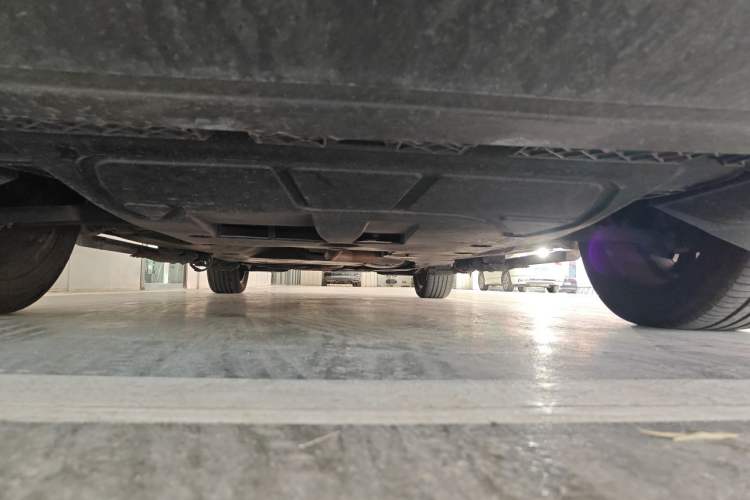 Used Volkswagen Viloran 2024 380TSI Premium Edition Chassis Front