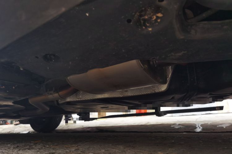Used Volkswagen Viloran 2024 380TSI Premium Edition Chassis Rear Left