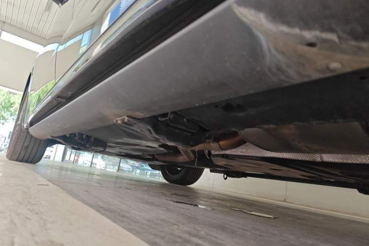 Used Volkswagen Viloran 2024 380TSI Premium Edition Chassis Rear Left