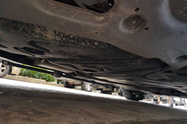 Used Volkswagen Viloran 2024 380TSI Premium Edition Chassis Rear Right