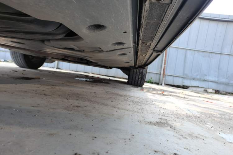 Used Volkswagen Viloran 2024 330TSI Business Edition Chassis Rear Right