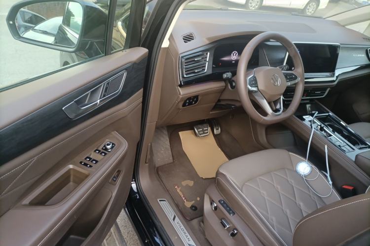 Used Volkswagen Viloran 2024 380TSI Premium Edition Driver Seat
