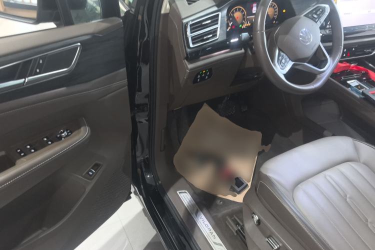 Used Volkswagen Viloran 2024 330TSI Luxury Edition Driver Seat