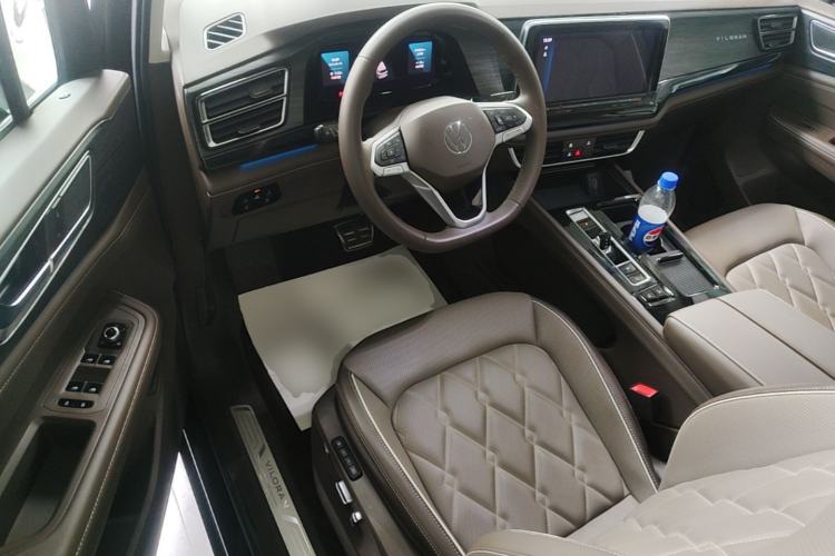 Used Volkswagen Viloran 2024 380TSI Premium Edition Driver Seat