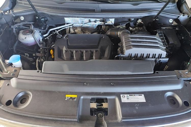 Used Volkswagen Viloran 2024 380TSI Premium Edition Engine Bay