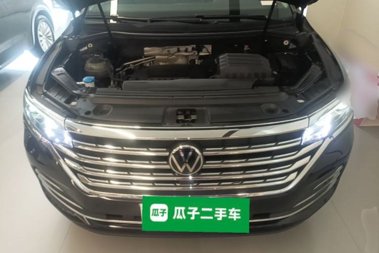 Used Volkswagen Viloran 2024 380TSI Premium Edition Engine Bay
