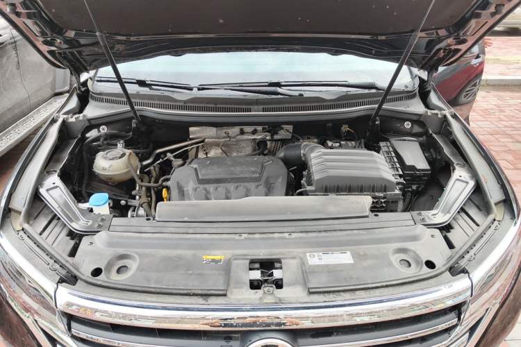 Used Volkswagen Viloran 2024 380TSI Luxury Edition Engine Bay