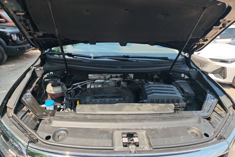 Used Volkswagen Viloran 2024 330TSI Business Edition Engine Bay