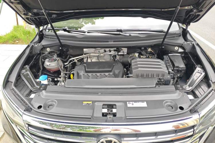 Used Volkswagen Viloran 2024 380TSI Flagship Edition Engine Bay
