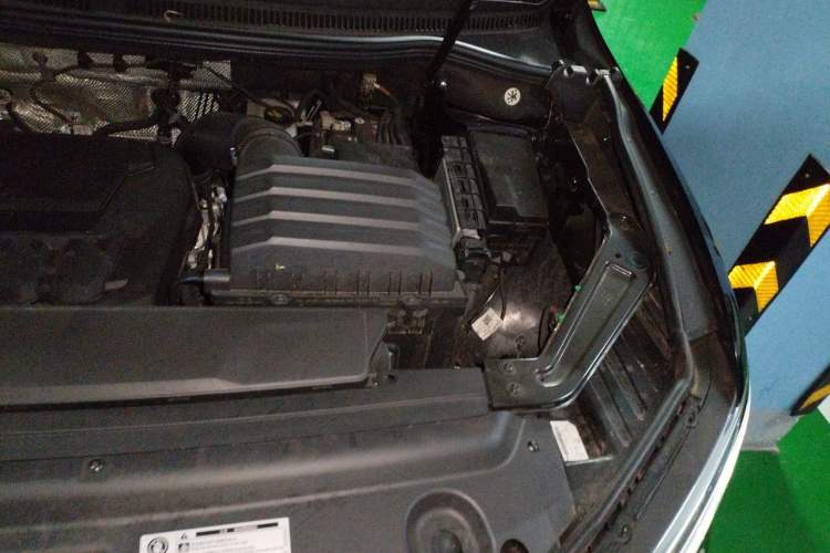 Used Volkswagen Viloran 2024 380TSI Flagship Edition Engine Bay Left