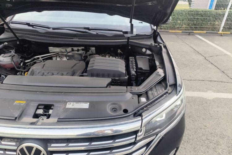 Used Volkswagen Viloran 2024 380TSI Premium Edition Engine Bay Left
