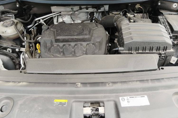 Used Volkswagen Viloran 2024 380TSI Premium Edition Engine Bay
