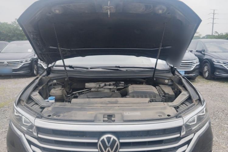 Used Volkswagen Viloran 2024 330TSI Business Edition Engine Bay