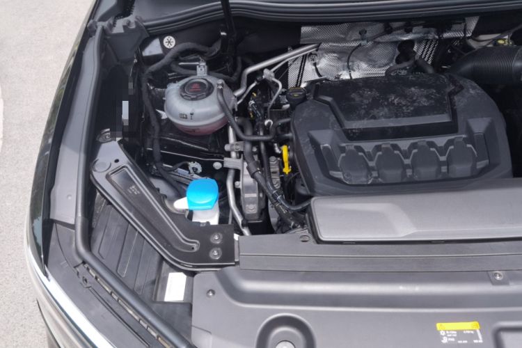 Used Volkswagen Viloran 2024 380TSI Flagship Edition Engine Bay Right