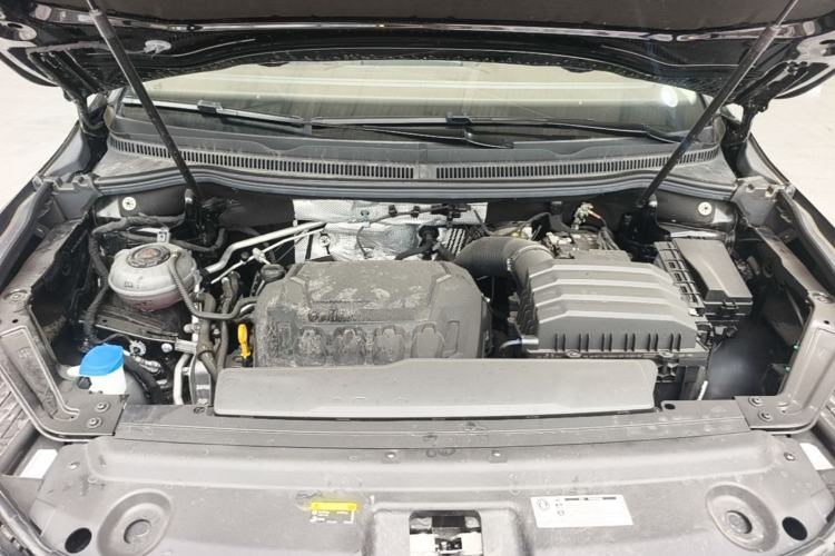 Used Volkswagen Viloran 2024 380TSI Premium Edition Engine Bay