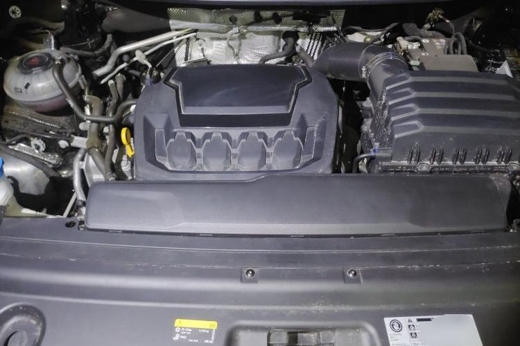 Used Volkswagen Viloran 2024 380TSI Premium Edition Engine Bay