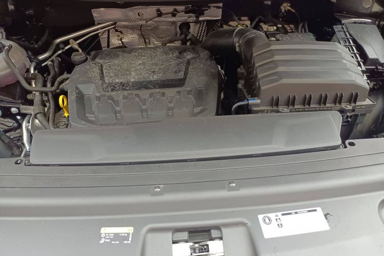 Used Volkswagen Viloran 2024 380TSI Premium Edition Engine Bay