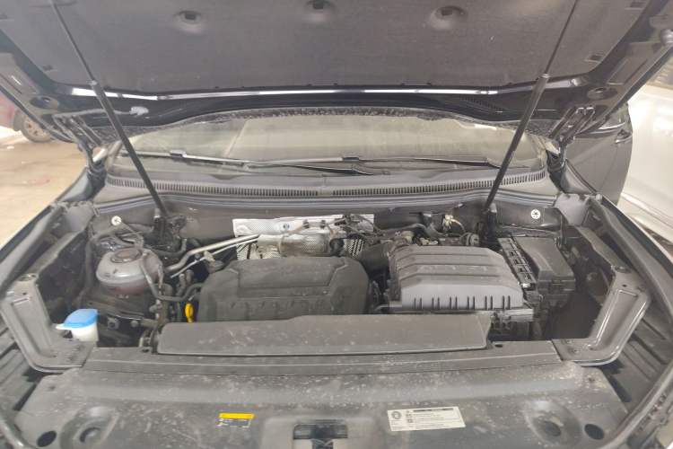 Used Volkswagen Viloran 2024 330TSI Business Edition Engine Bay