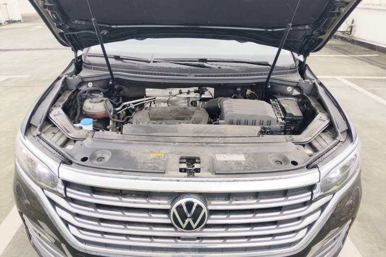 Used Volkswagen Viloran 2024 380TSI Premium Edition Engine Bay