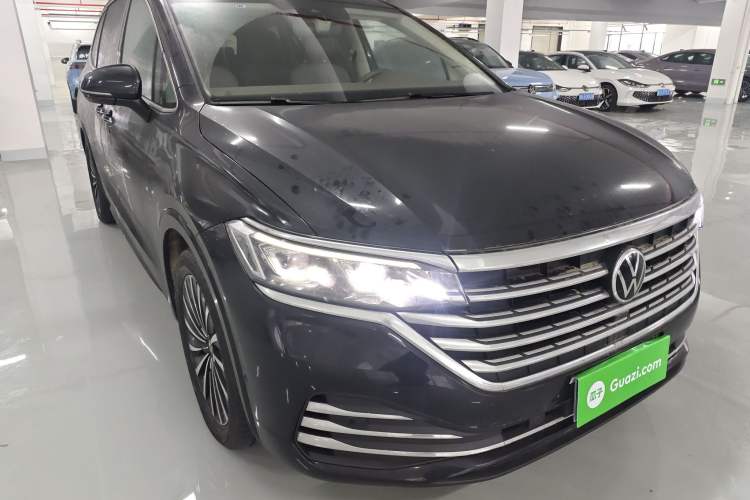 Used Volkswagen Viloran 2024 380TSI Premium Edition Exterior 1