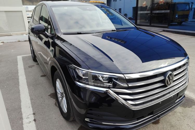 Used Volkswagen Viloran 2024 330TSI Business Edition Exterior 2