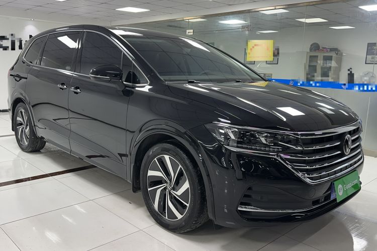 Used Volkswagen Viloran 2024 380TSI Luxury Edition Exterior 2
