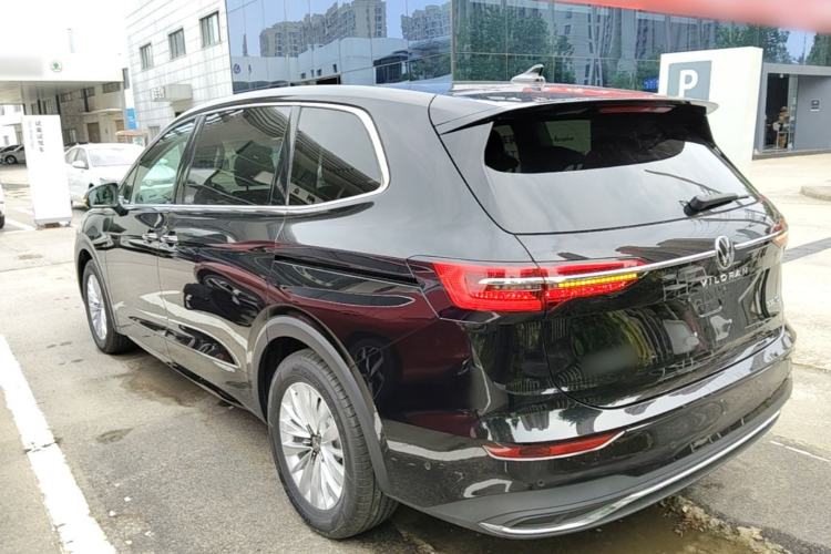 Used Volkswagen Viloran 2024 330TSI Business Edition Exterior 2