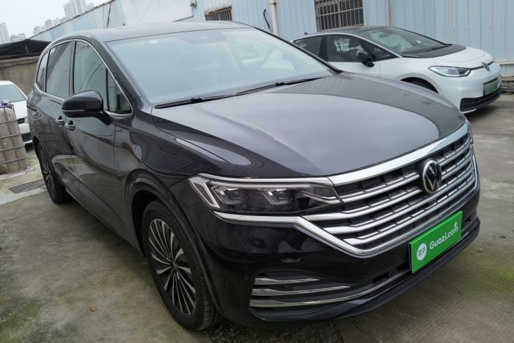 Used Volkswagen Viloran 2024 380TSI Premium Edition Exterior 2