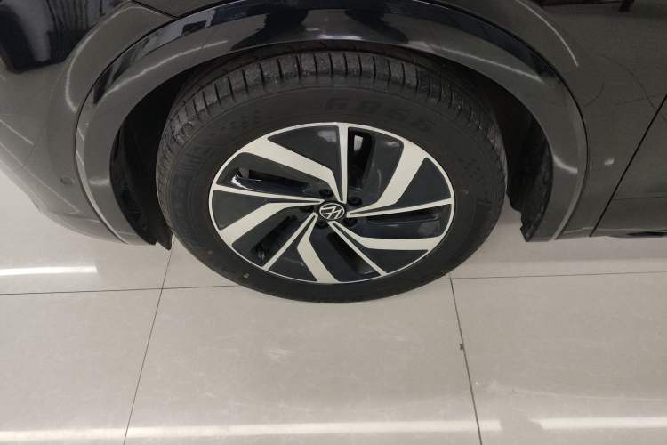 Used Volkswagen Viloran 2024 380TSI Luxury Edition Exterior 4