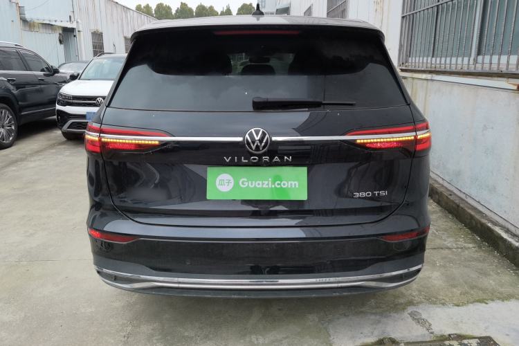 Used Volkswagen Viloran 2024 380TSI Premium Edition Exterior 4