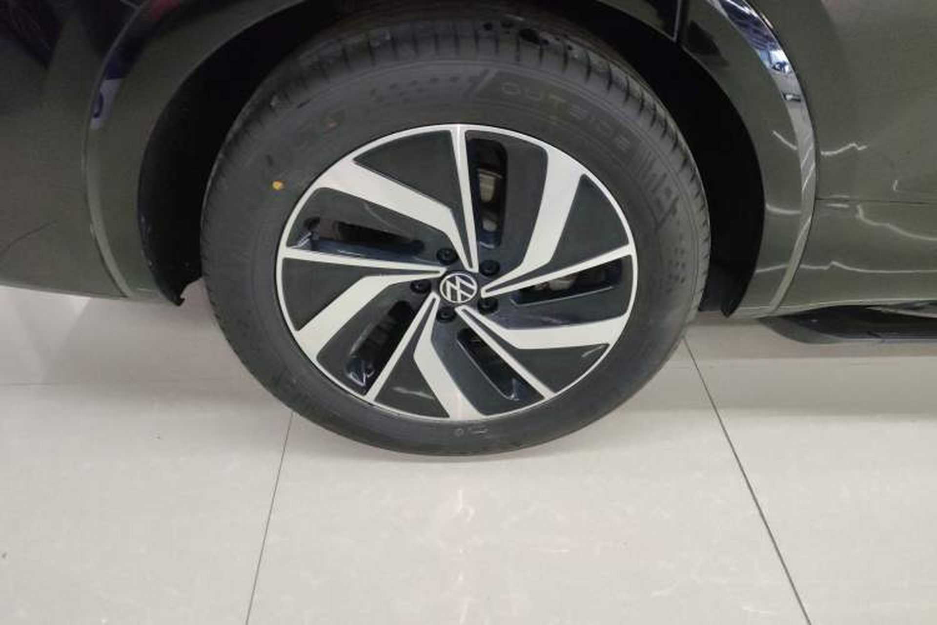 Used Volkswagen Viloran 2024 380TSI Luxury Edition Exterior 5