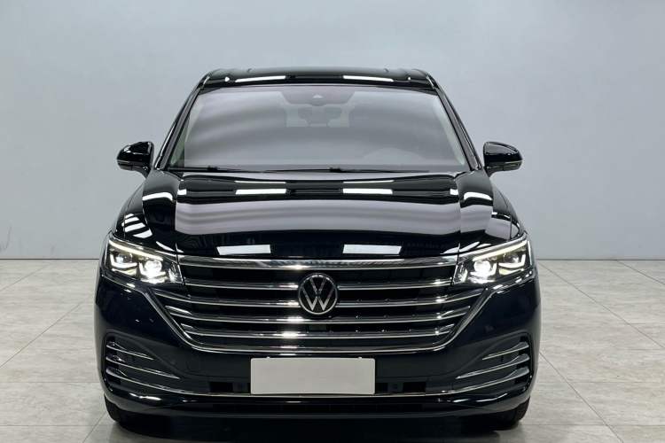 Used Volkswagen Viloran 2024 380TSI Premium Edition Exterior 5