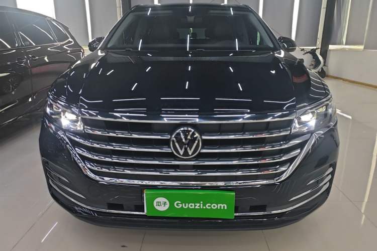 Used Volkswagen Viloran 2024 380TSI Premium Edition Front