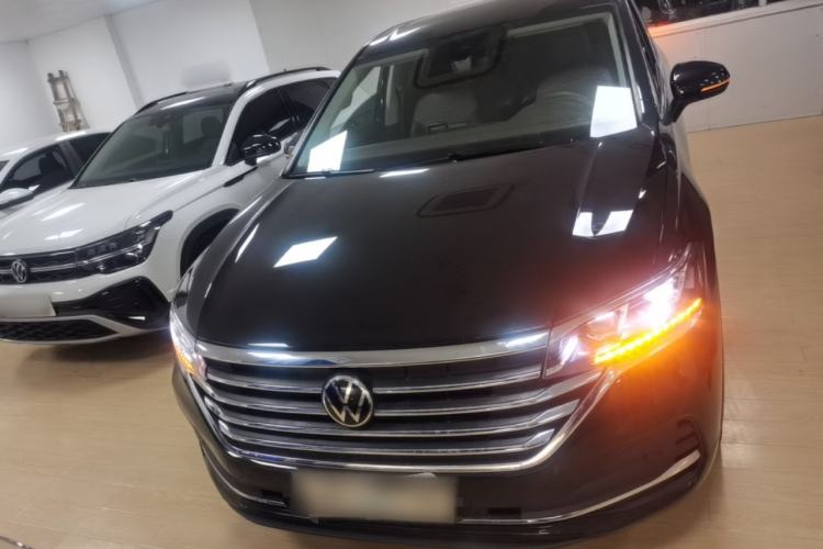 Used Volkswagen Viloran 2024 330TSI Business Edition Front