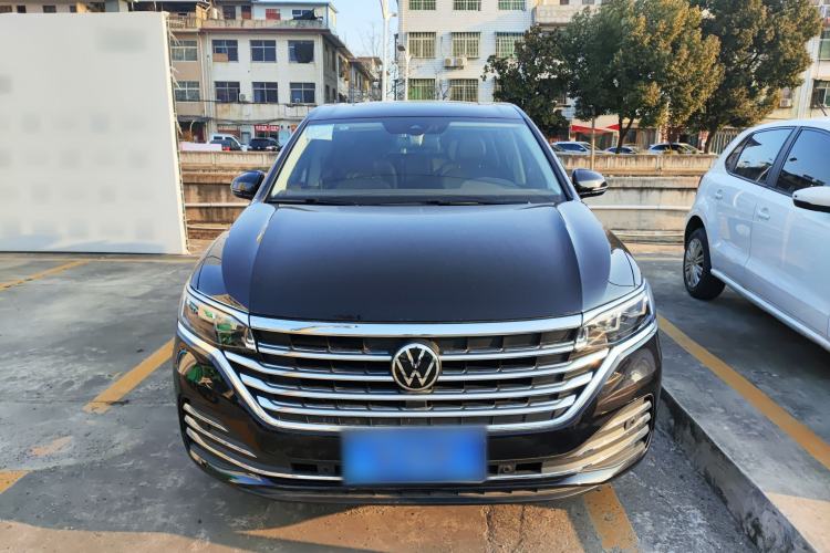 Used Volkswagen Viloran 2024 380TSI Premium Edition Front