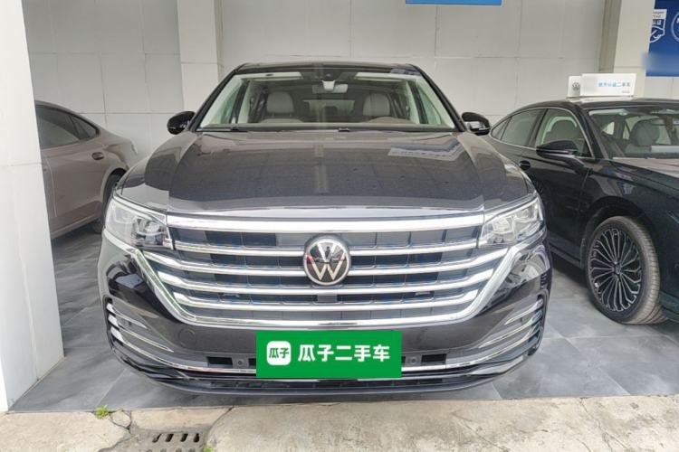 Used Volkswagen Viloran 2024 380TSI Premium Edition Front