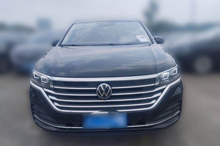 Used Volkswagen Viloran 2024 330TSI Business Edition Front