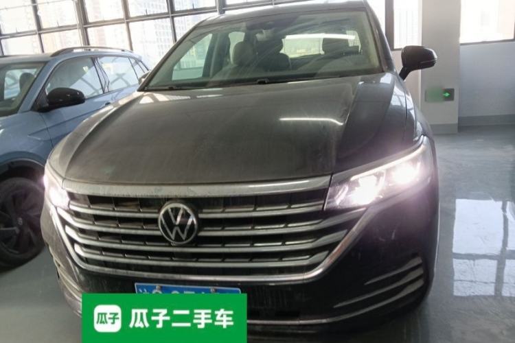Used Volkswagen Viloran 2024 380TSI Premium Edition Front