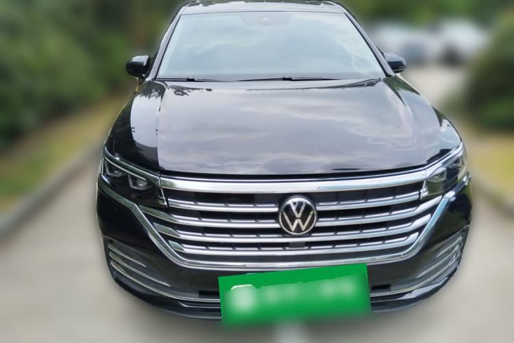Used Volkswagen Viloran 2024 380TSI Premium Edition Front