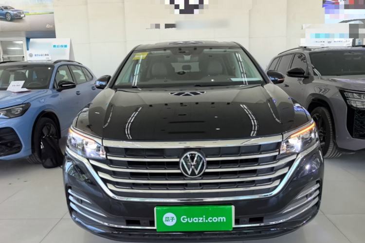 Used Volkswagen Viloran 2024 380TSI Premium Edition Front