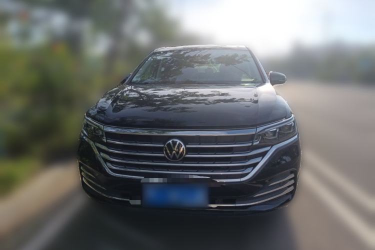 Used Volkswagen Viloran 2024 380TSI Premium Edition Front
