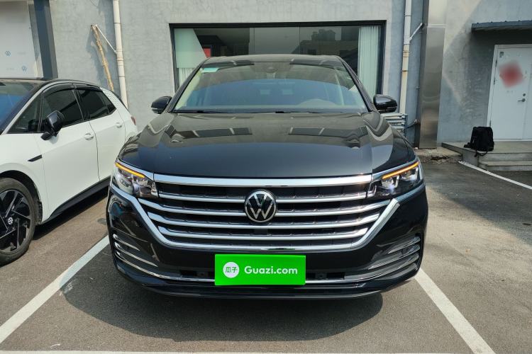 Used Volkswagen Viloran 2024 380TSI Premium Edition Front