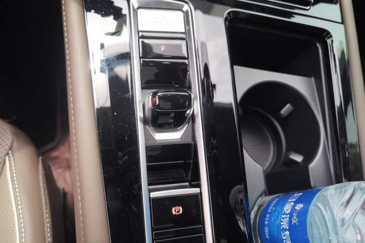 Used Volkswagen Viloran 2024 380TSI Flagship Edition Gear Lever